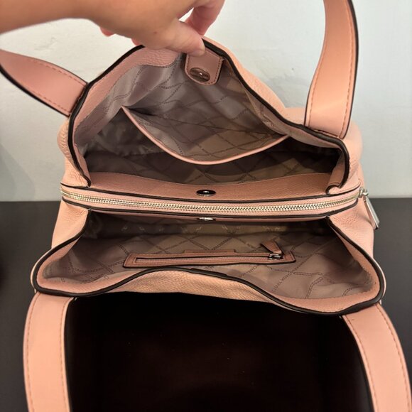 Michael Kors Rosemary Light Pink Large Pebbled Leather Shoulder Bag - Picture 9 of 11
